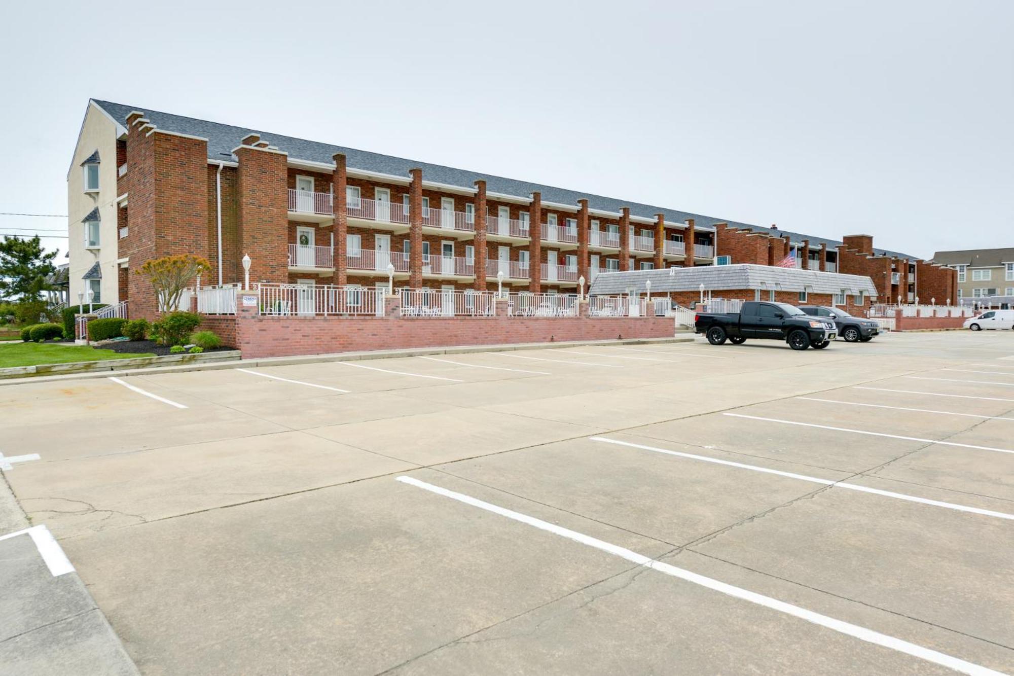 Bright Condo Half-Block To Cape May Beach! エクステリア 写真