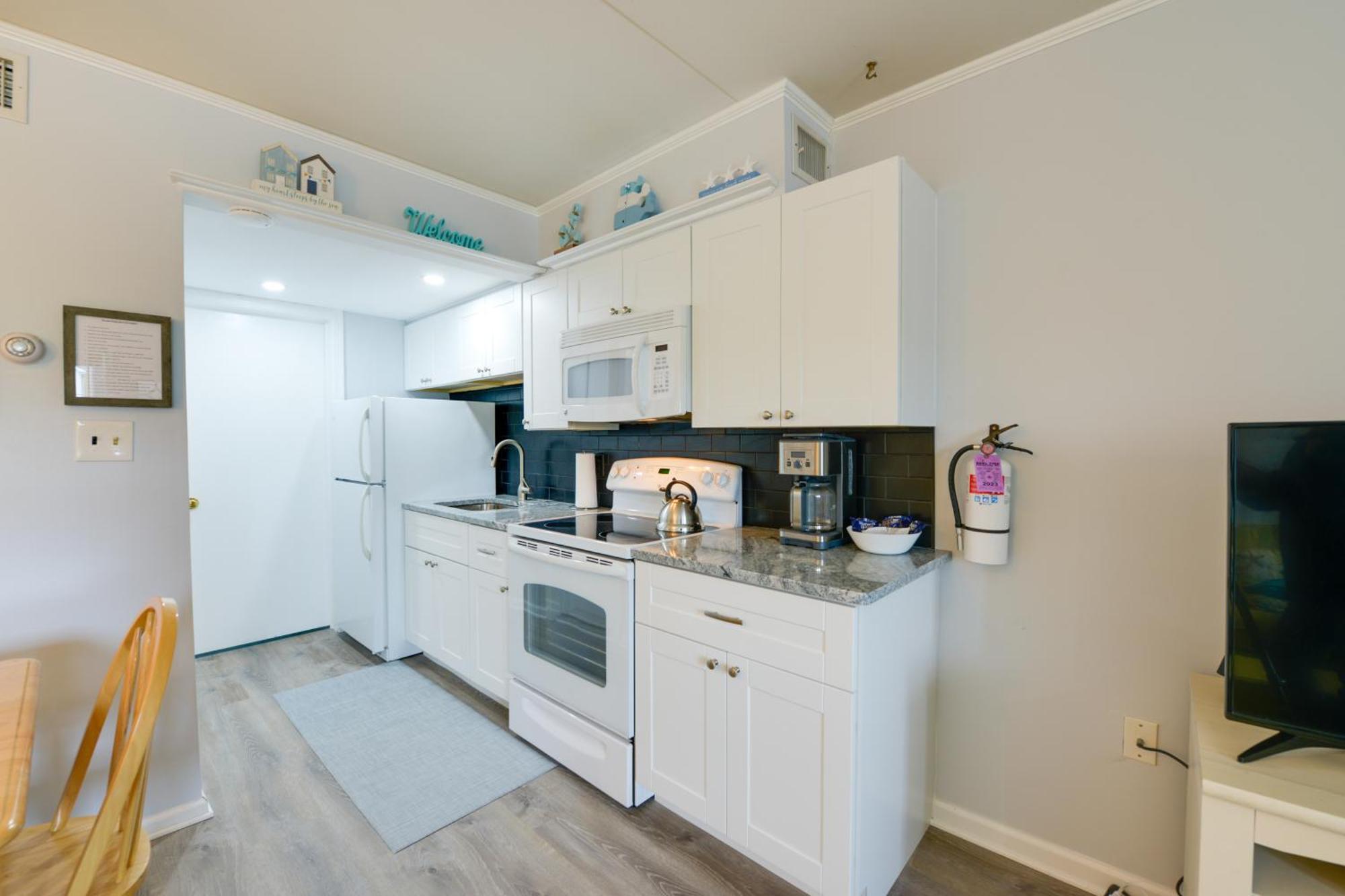 Bright Condo Half-Block To Cape May Beach! エクステリア 写真